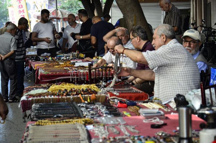 Bu kahvehane yllardr tespih merakllarnn buluma noktas oldu