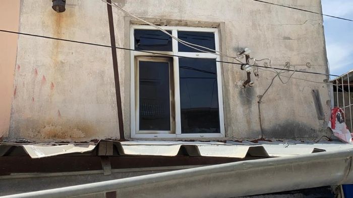 Ya�l� adam odas�nda ��kan yang�nda hayat�n� kaybetti