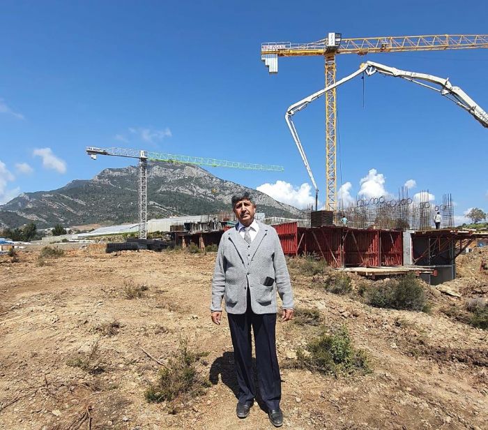 Anamur'da yap�lacak caminin k�blesi yerinde belirlendi