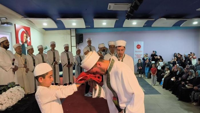 Kornalar haf�zlar i�in �ald�: Anamur�da 15 ��renciye icazet