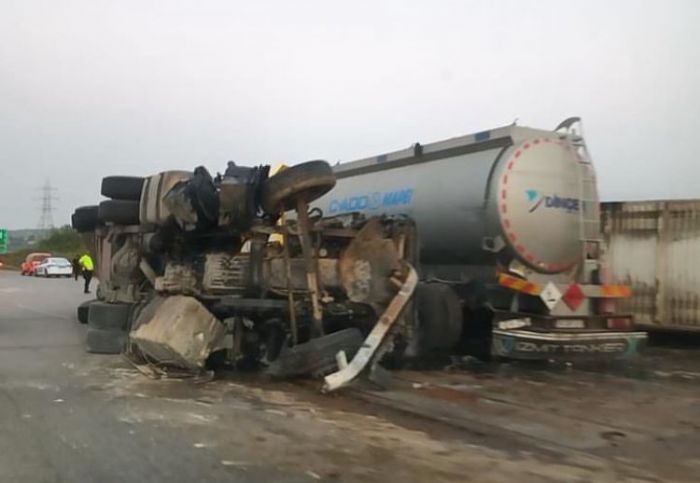 Mersin'de trla tanker arpt: 1 l, 1 yaral