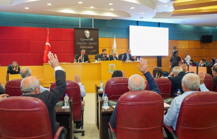 Tarsus Belediye Meclisinde 5 bin Sar�ulak zeytin fidan� karar�