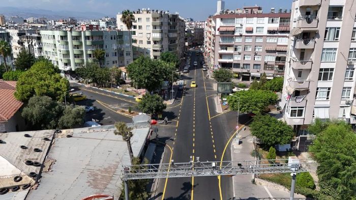 Mersinde Silifke Caddesi modern grnme kavutu