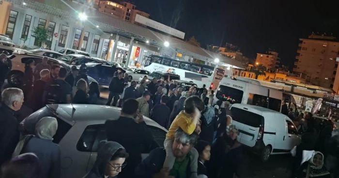 Anamur'da 11 kiilik hac kafilesi kutsal topraklara uurland