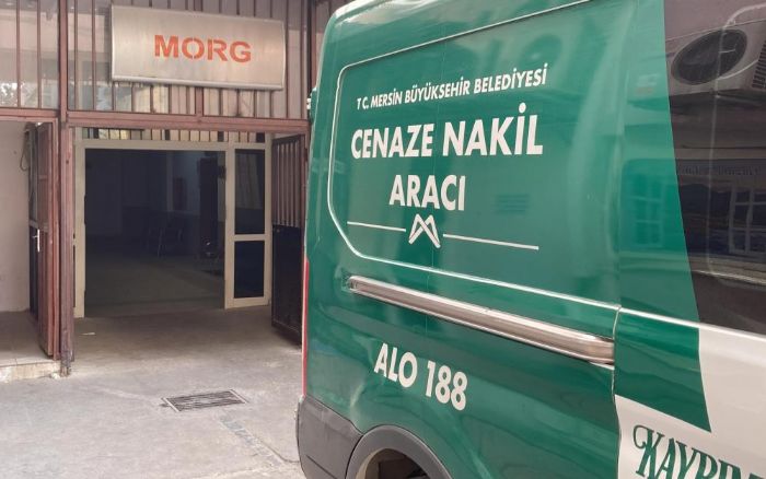 Mersin'de elektrik akmna kaplan ii hayatn kaybetti