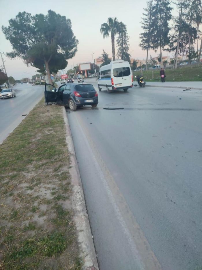 Tarsusta trafik kazas: 3 yaral