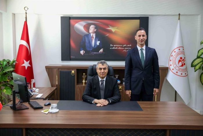 Vali Toros, genlik ve spor faaliyetlerini deerlendirdi