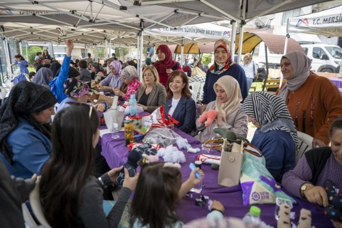 Mersin�de �Evimiz At�lye� ile kad�nlar �retime kat�l�yor