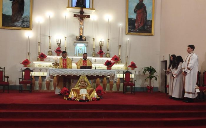 Mersin�de Rum Ortodoks Kilisesi'nde Noel ayini d�zenlendi